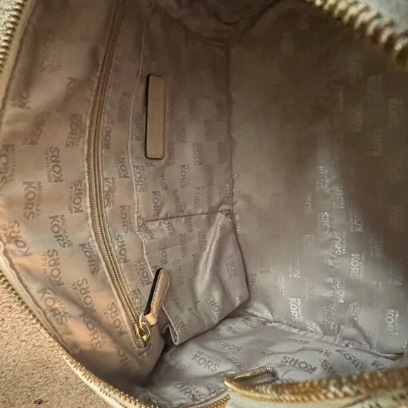 Grayson handbag wallet & makeup bag set (3) - Picture 14 of 16